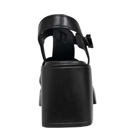 Босоножки BADEN DL032-031